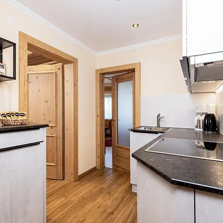 Landhaus St. Joseph Апарт-отель 4*