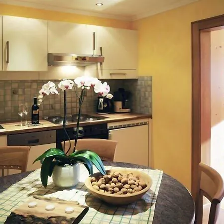 Landhaus St. Joseph Апарт-отель Майрхофен