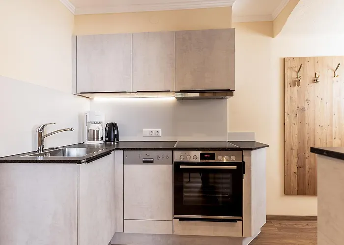 Aparthotel St. Joseph 4*